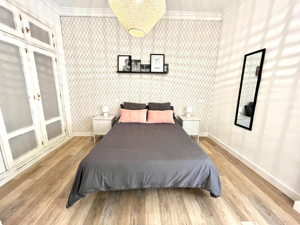 Apartamento centro historico Ronda Esterno foto