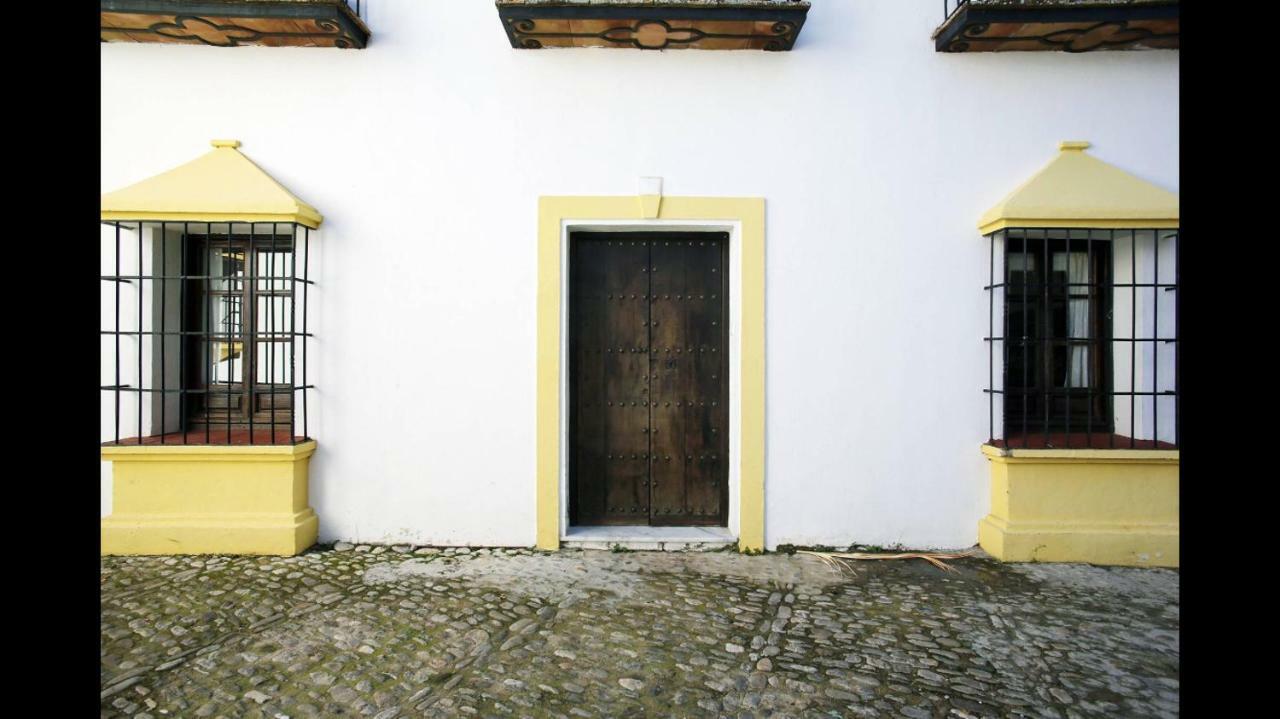 Apartamento centro historico Ronda Esterno foto