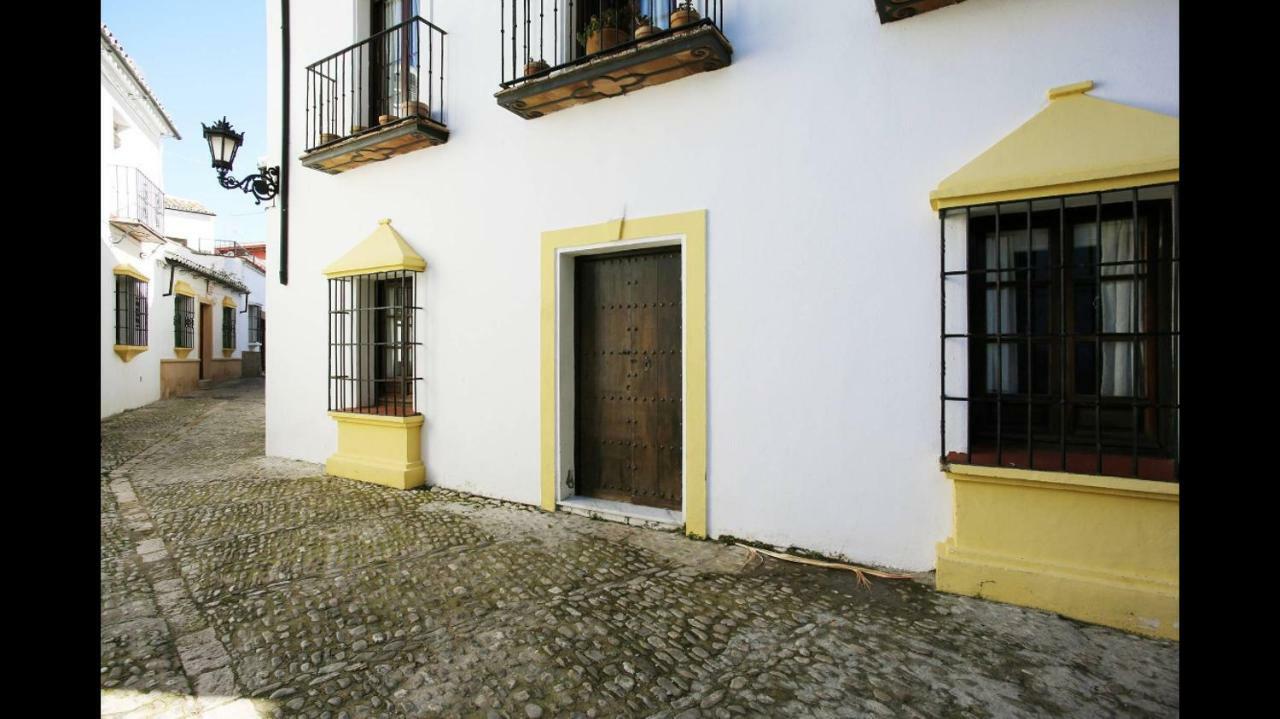 Apartamento centro historico Ronda Esterno foto