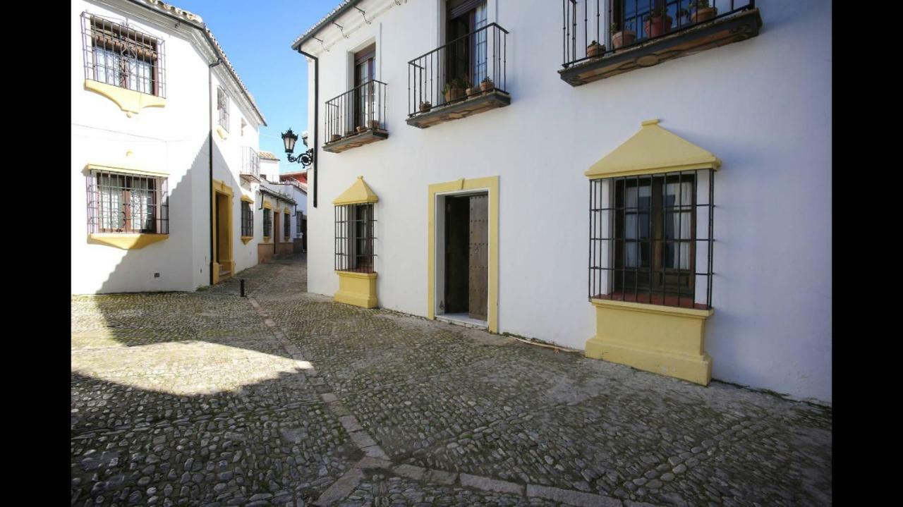 Apartamento centro historico Ronda Esterno foto